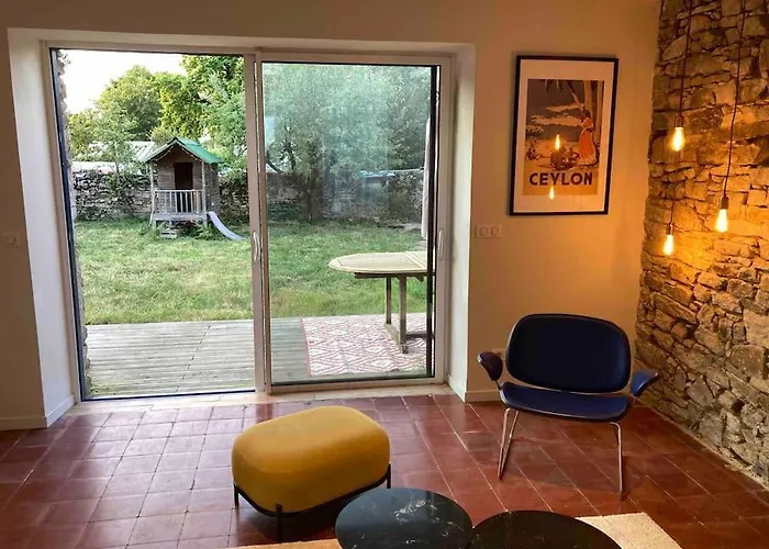 펜션 Charmante Maison En Pierre